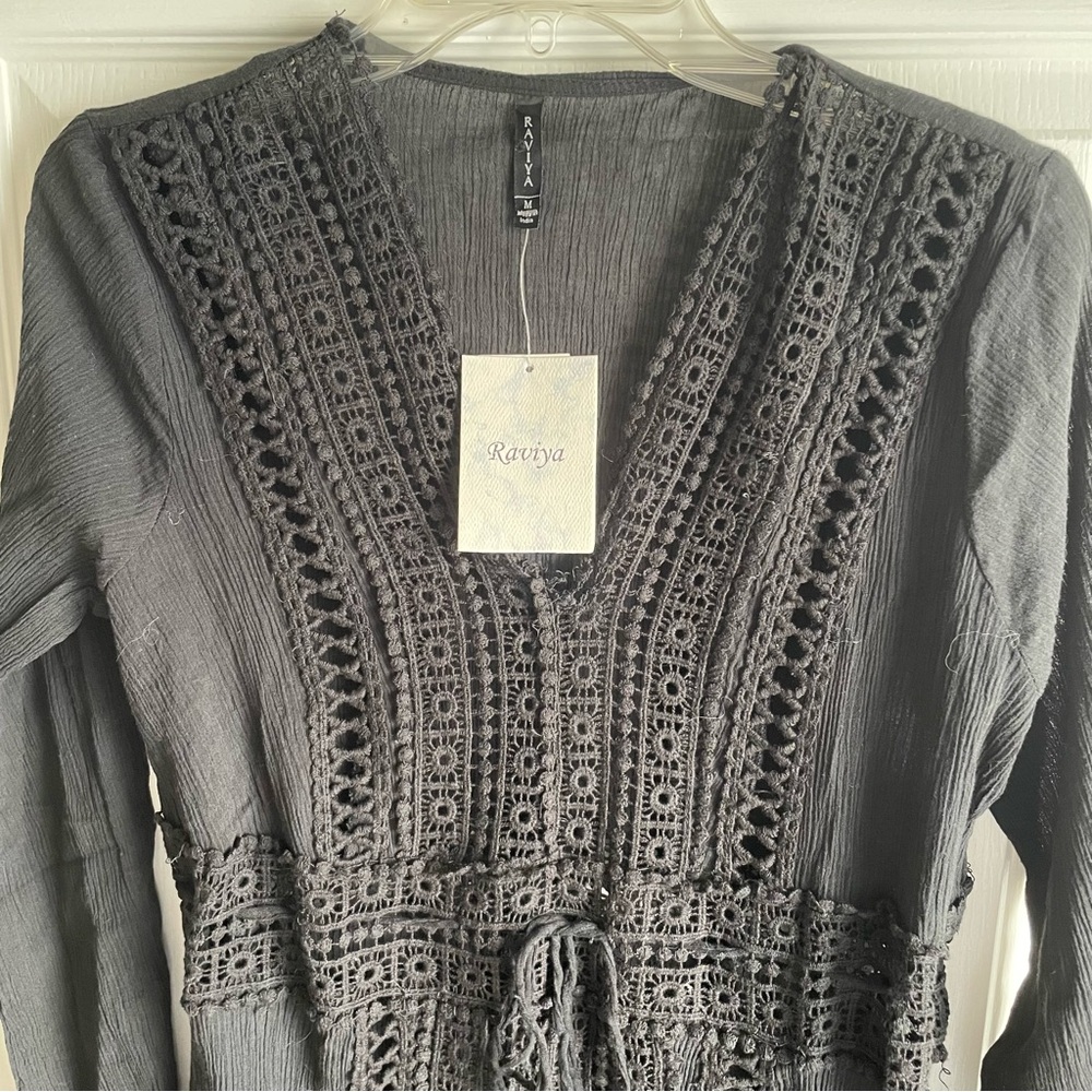 Raviya black crochet cover up - Picture 5 of 5